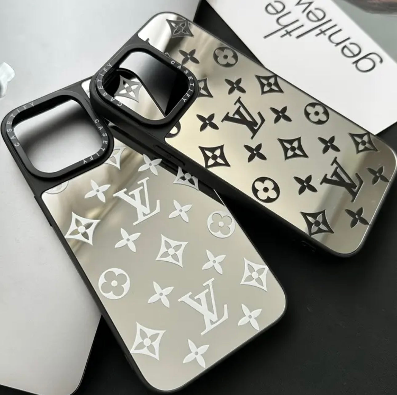 Luxurious iPhone Case（Font color shall prevail）