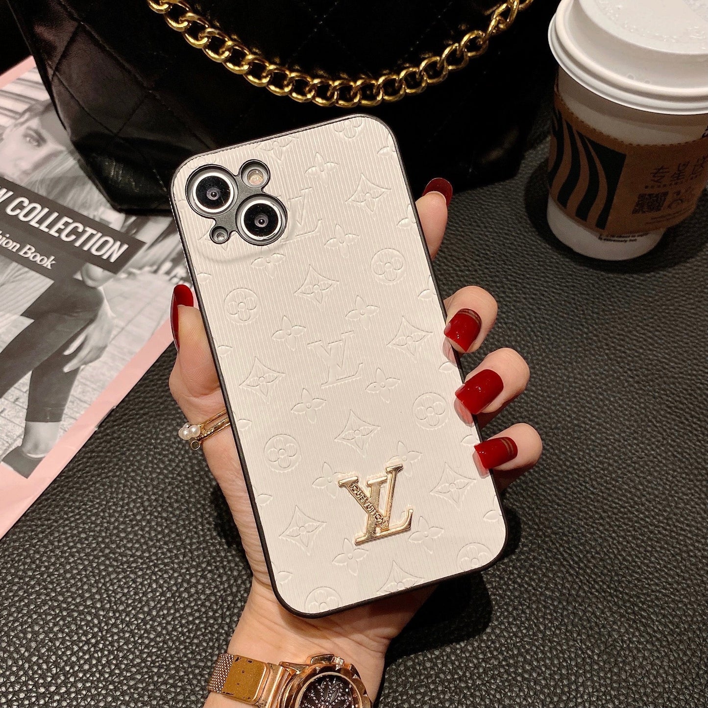 NOUVEAU Étui iPhone LV Shine x Mono