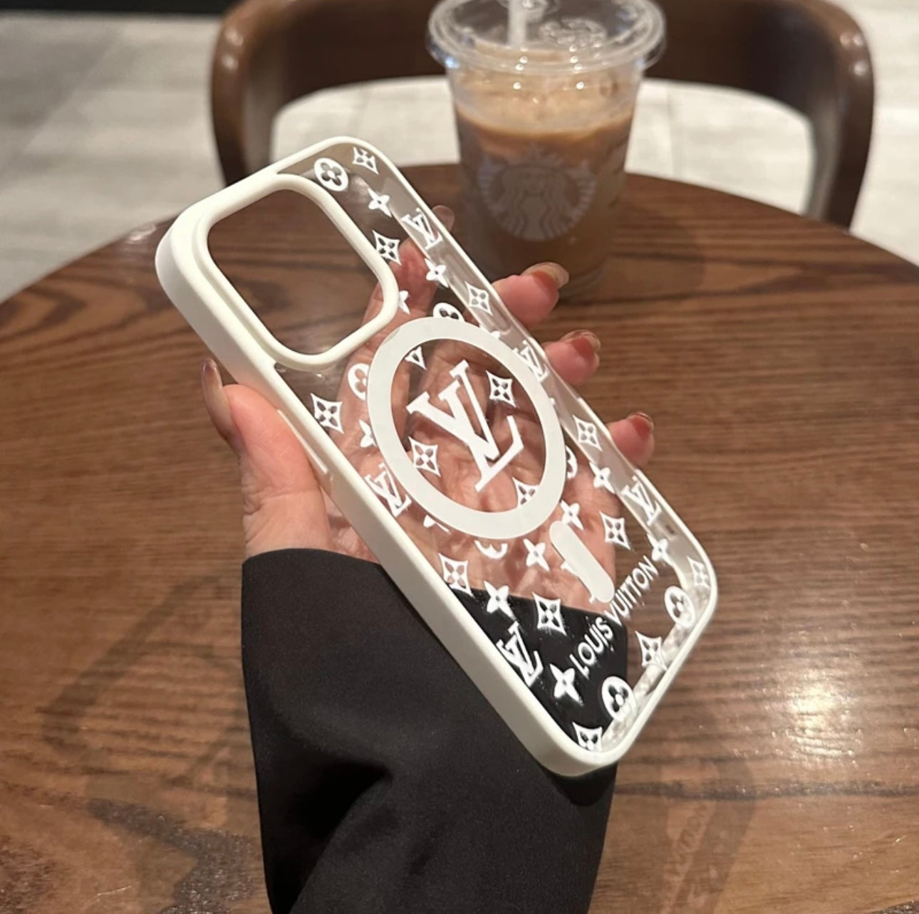 NOUVEAU LV SHINE X Mono iPhone Case (attraction magnétique)