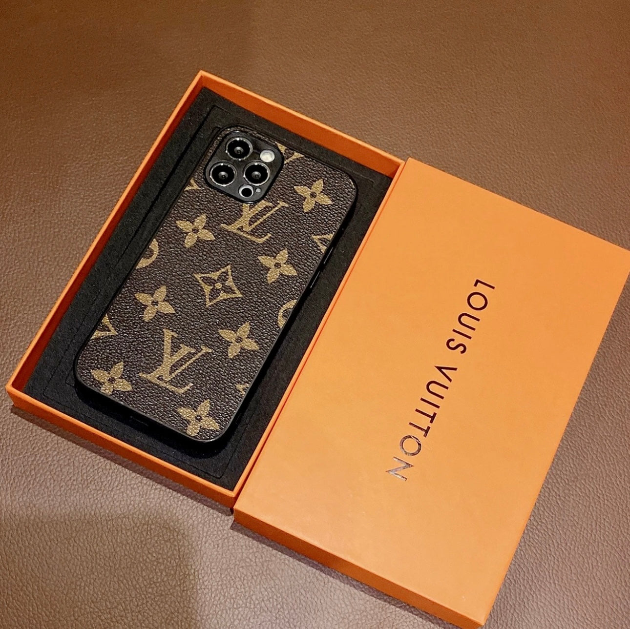 Ny LV Shine X Mono iPhone -sag (med boks)