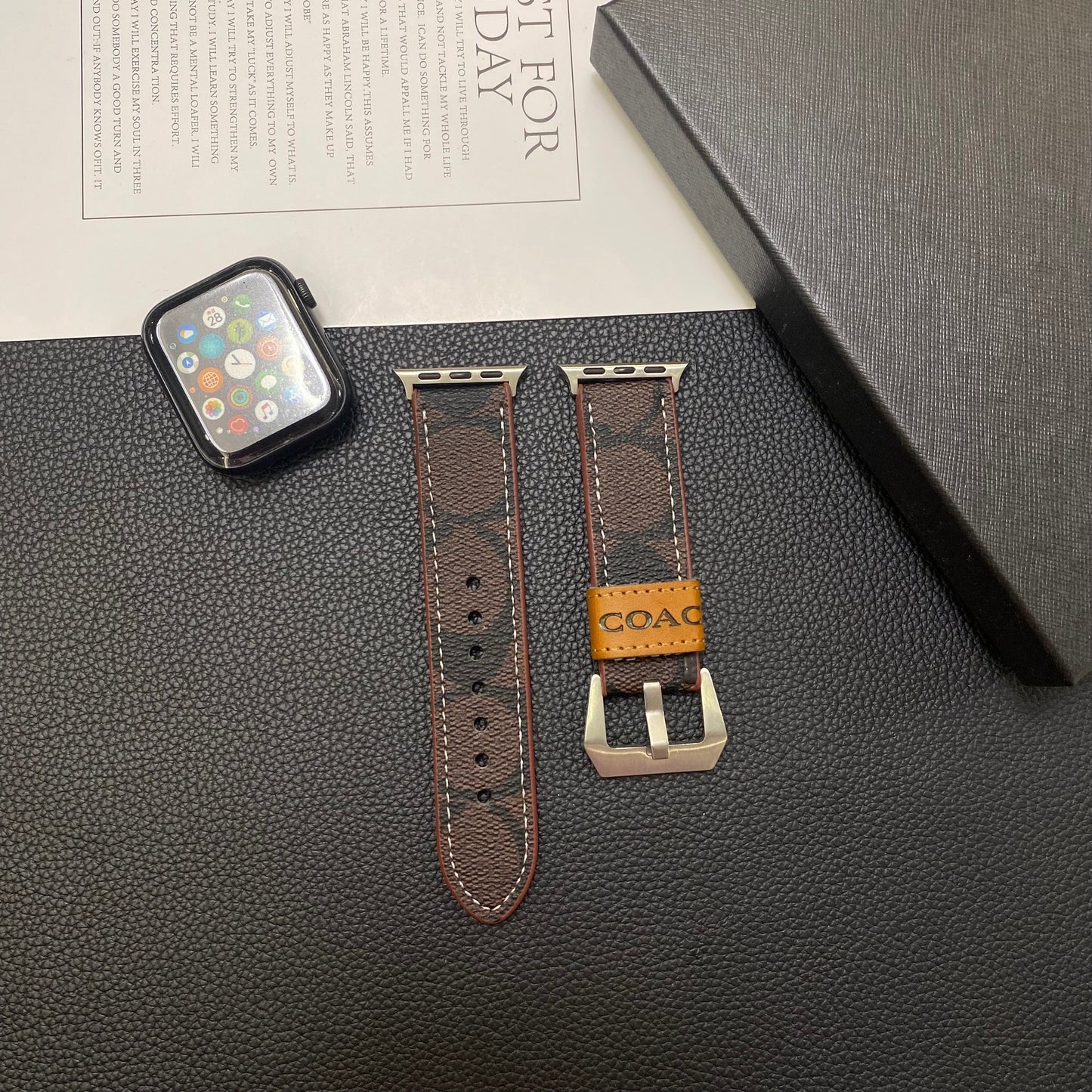 Leðurþjálfarinn Apple Watch Band Dark Brown-YHK244221710