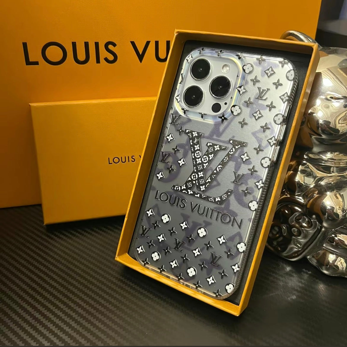 Cas iPhone laser «LV» | Briller