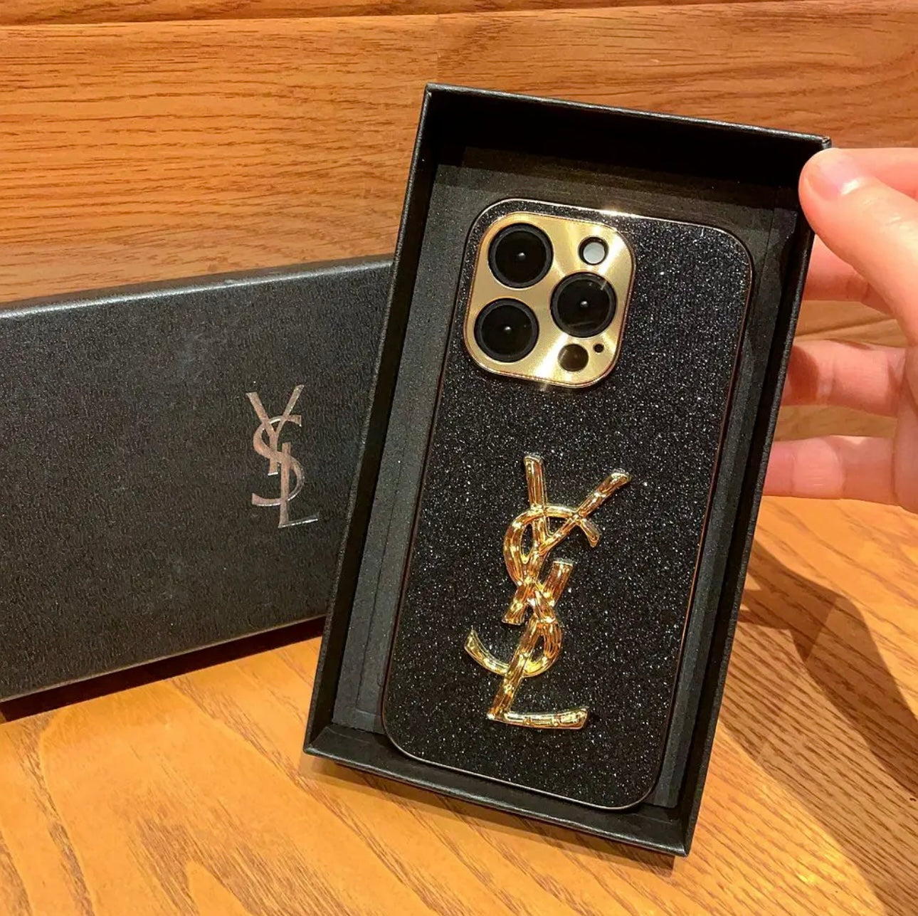 YSL X Mono iPhone Case (avec boîte) | Briller