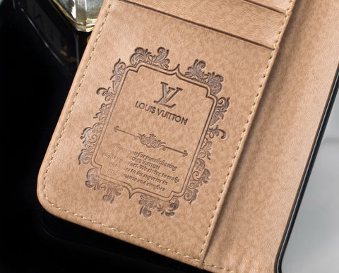 'LV' Chessboard Wallet | Skinne